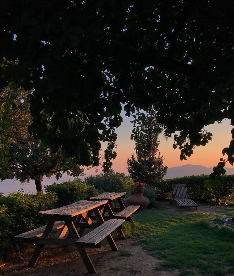 Toumba Eco Farm Guesthouses Plomari Bagian luar foto